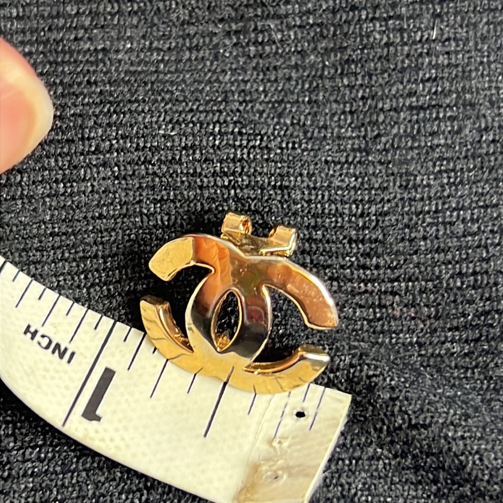 Lever Back Pierced Earrings - Picture 8 of 8